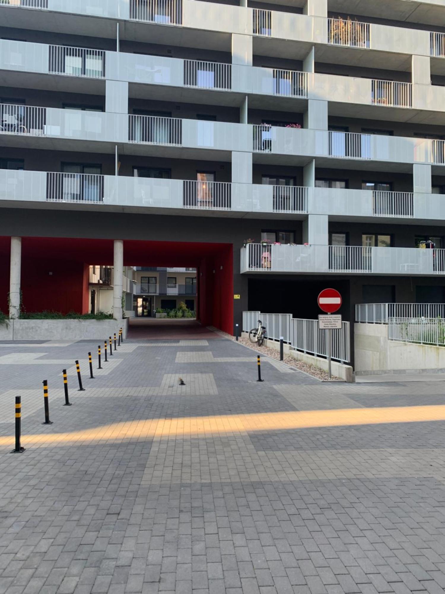 Rentplanet - Nowa Manufaktura Lejlighed Wrocław Eksteriør billede