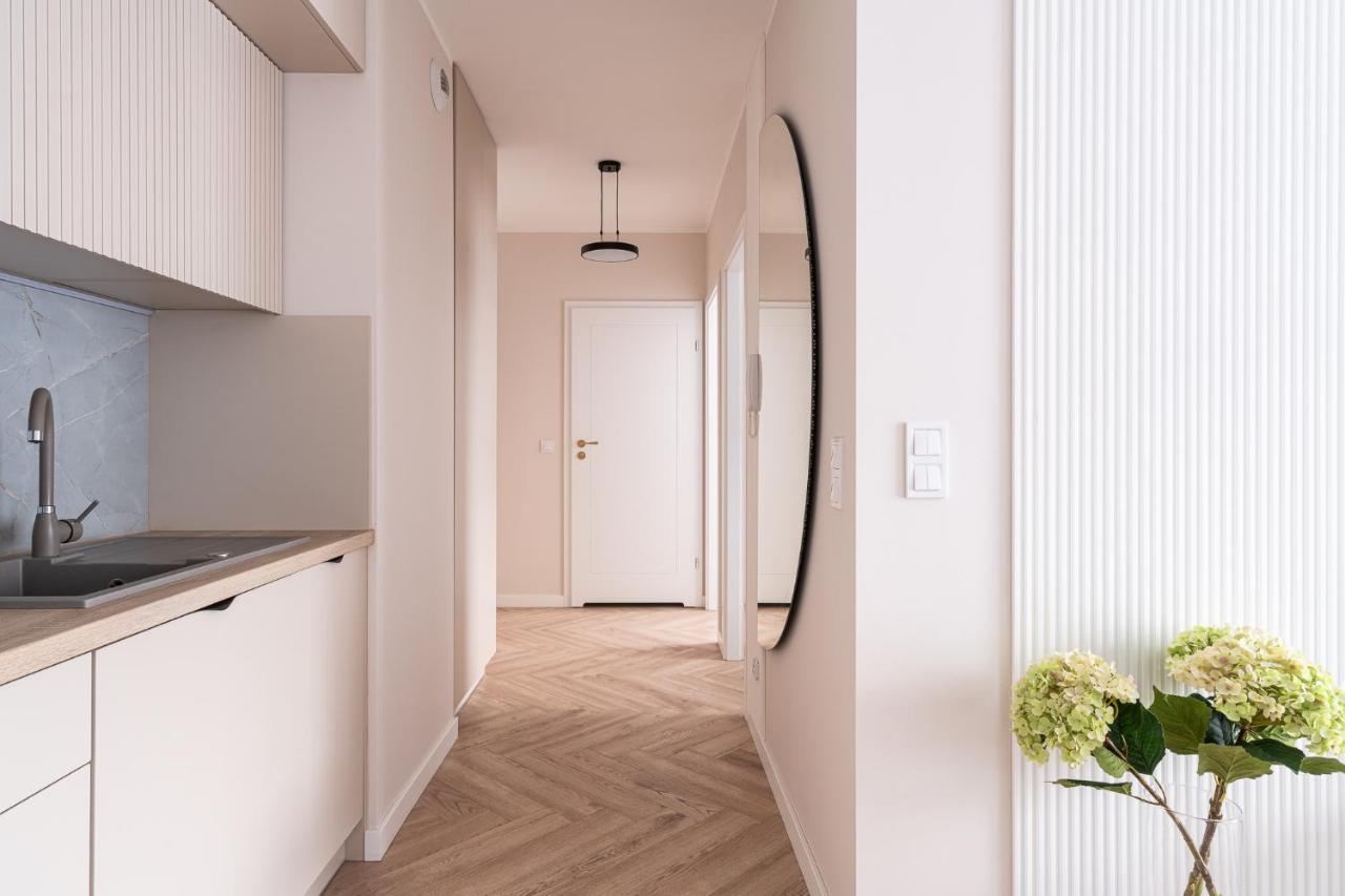 Rentplanet - Nowa Manufaktura Lejlighed Wrocław Eksteriør billede