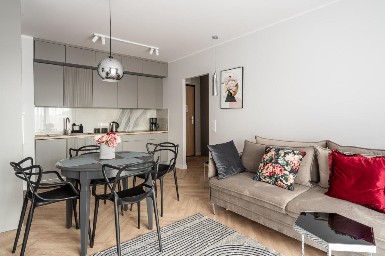 Rentplanet - Nowa Manufaktura Lejlighed Wrocław Eksteriør billede
